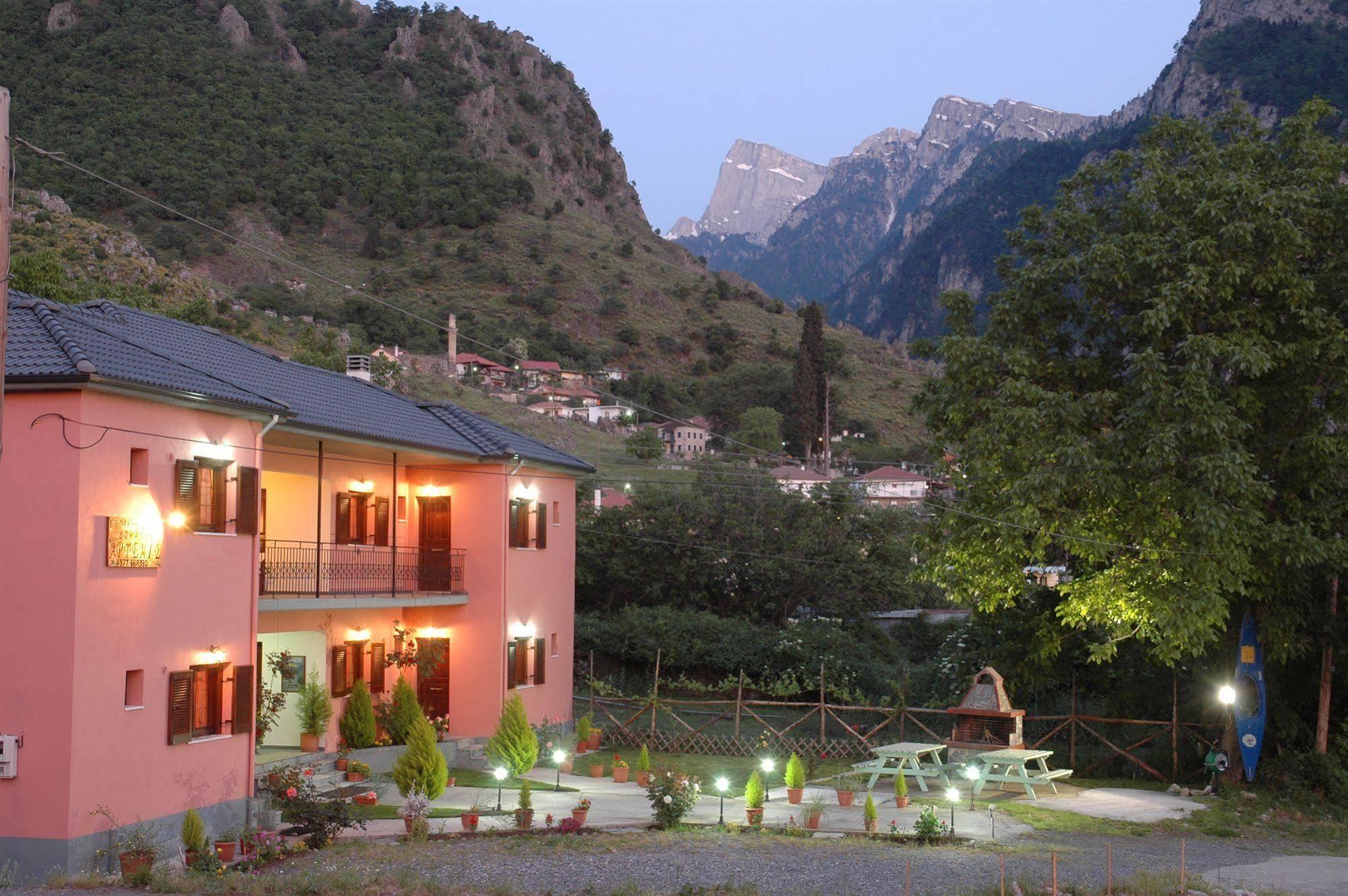 Artemis Apartments Konitsa Dış mekan fotoğraf